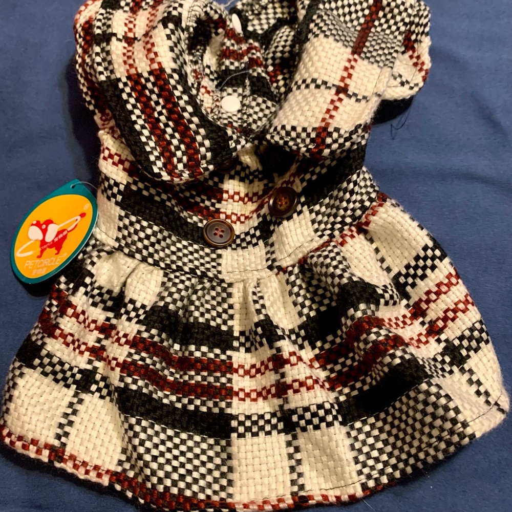 PetCircle Luxe Plaid Dress for Small Dogs…Sz: Small…Multicolored